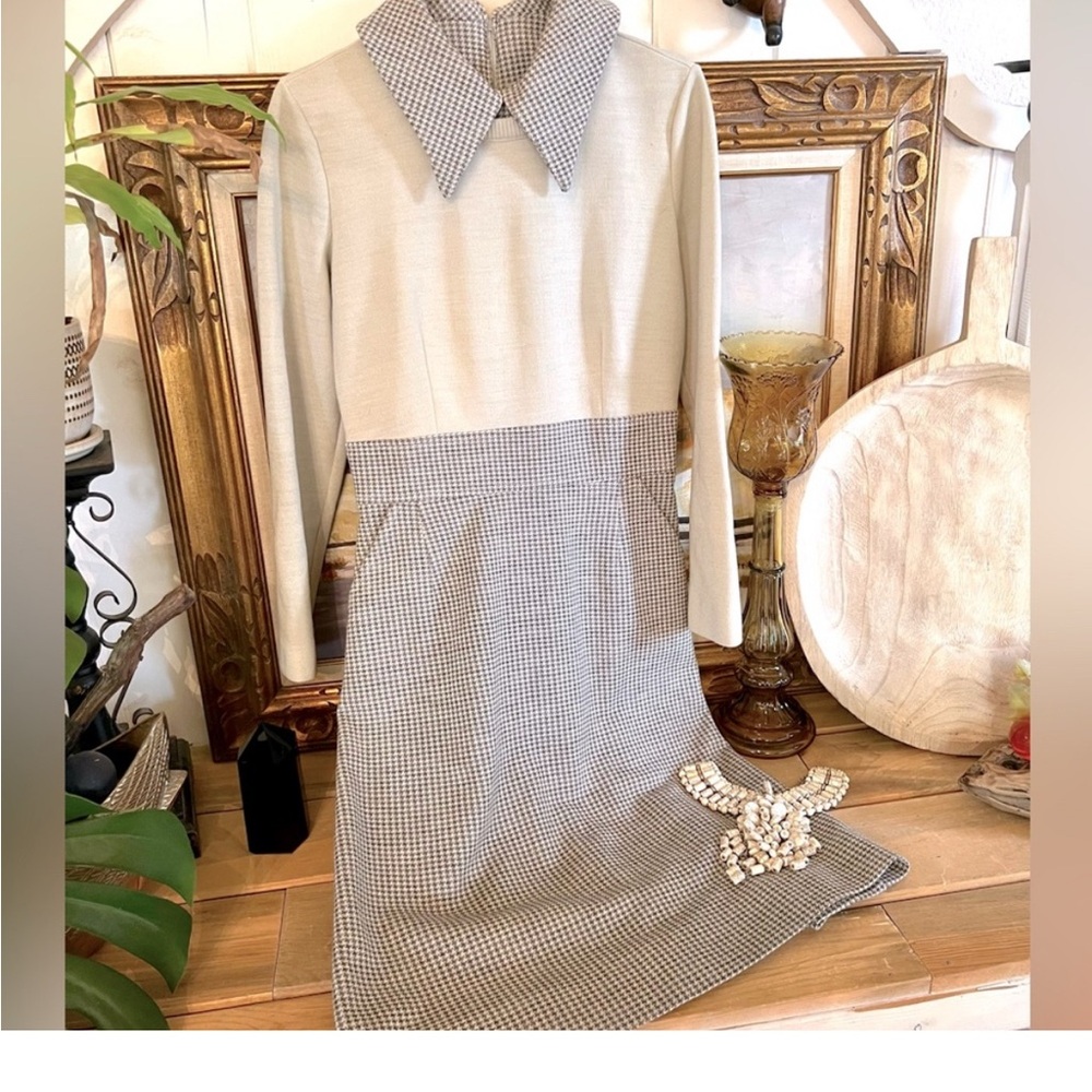 Vintage 1960’s Tweed Dagger Collar Preppy Mini Dress Fall Cozy